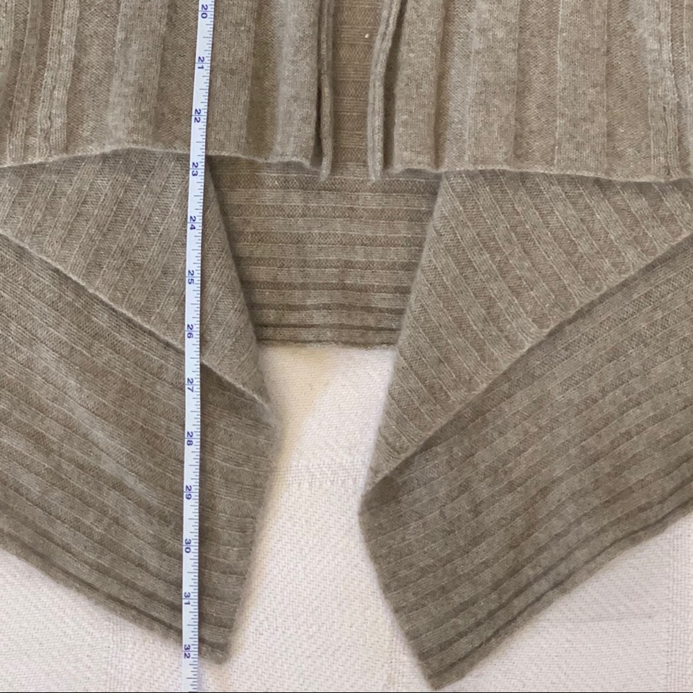 Cashmere Sweater - Picture 7 of 8